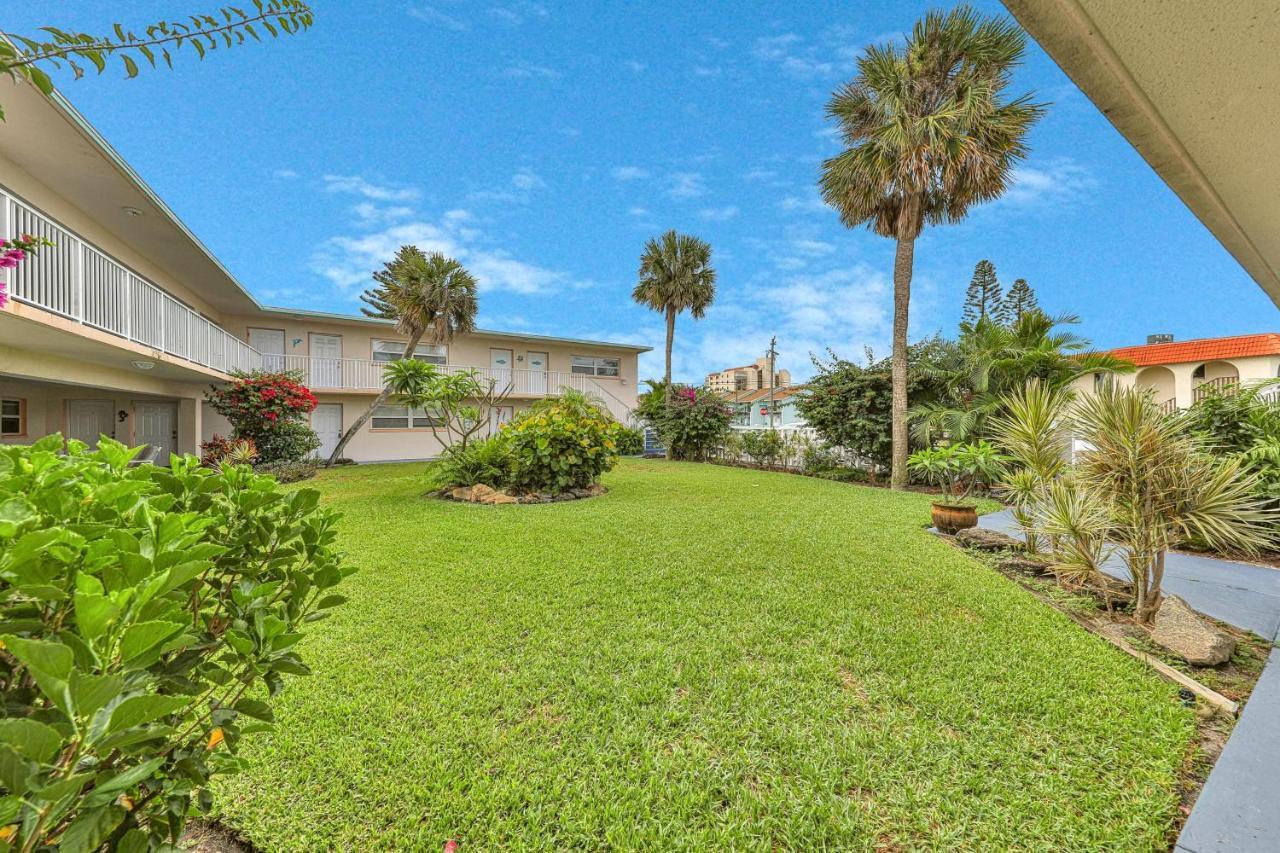Brista Del Mar Condos Cape Canaveral Oda fotoğraf